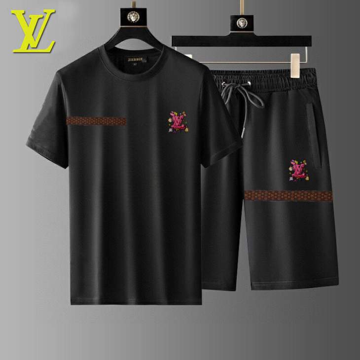 Picture of LV Shirt Pant Suits _SKULVM-5XL12yr43623546